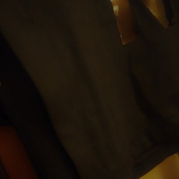 DKNY Sport Comfortable Black  A-Line Top--Large - Picture 5 of 5